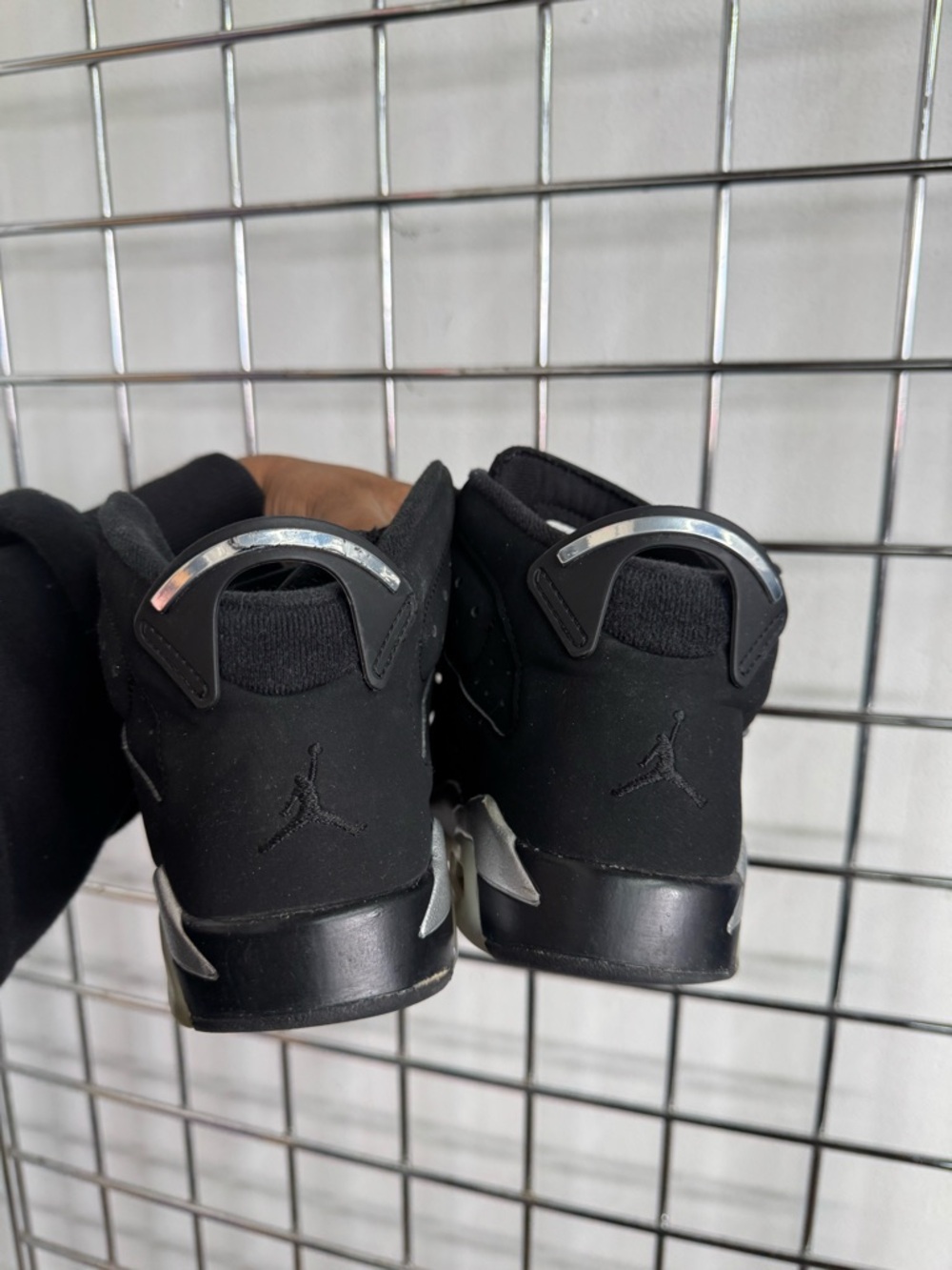 Nike Air Jordan 6 Retro GS Chrome Black Silver DX2835-001 Size 6.5Y Sneaker Shoe - Picture 8 of 11